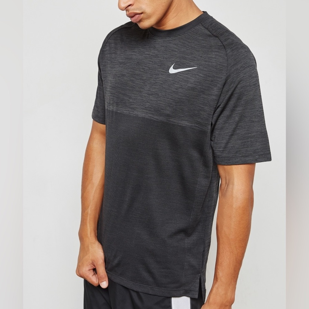 Nike Dri-Fit Medalist T-Shirt